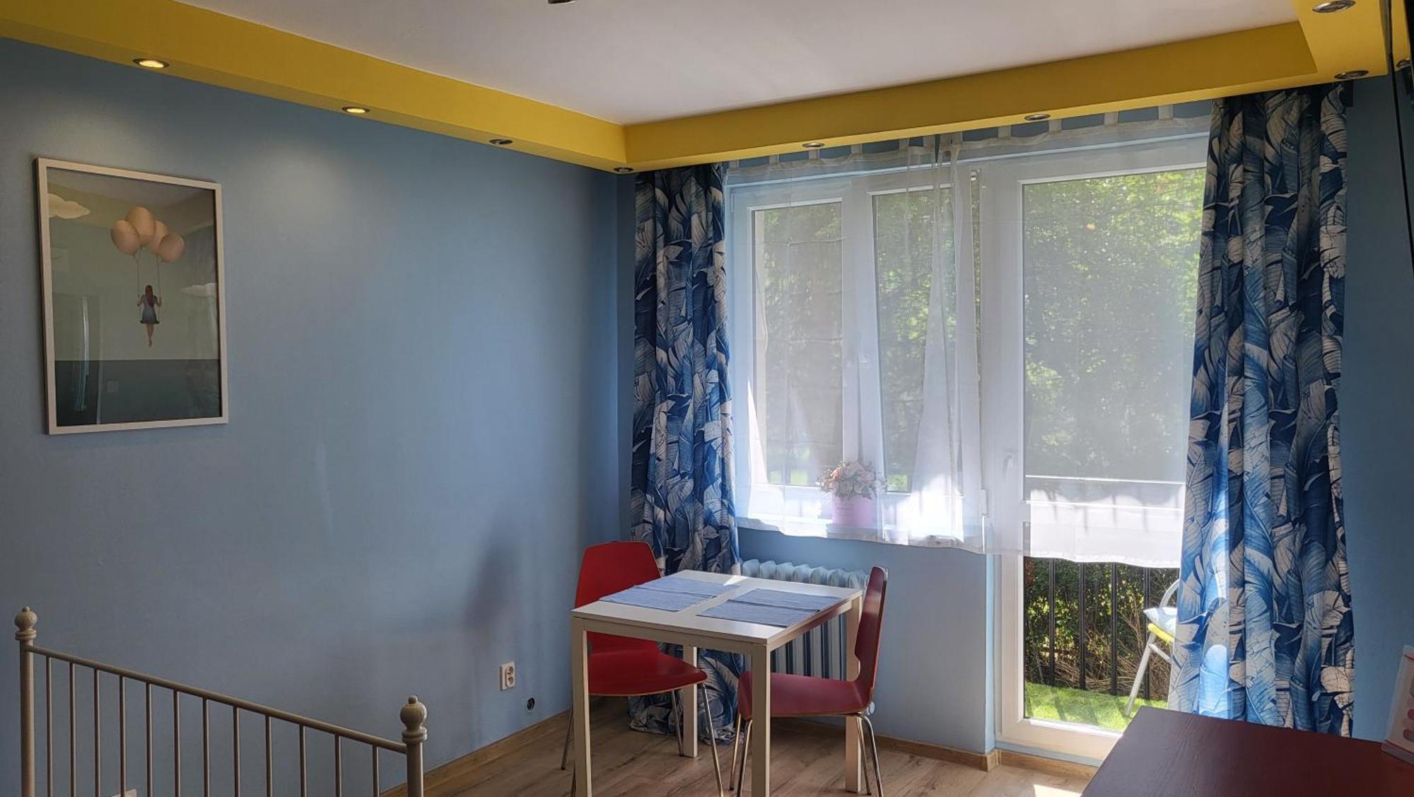 Studiospanie Studio Kapitana Z Balkonem Na Parterze Danzica Esterno foto