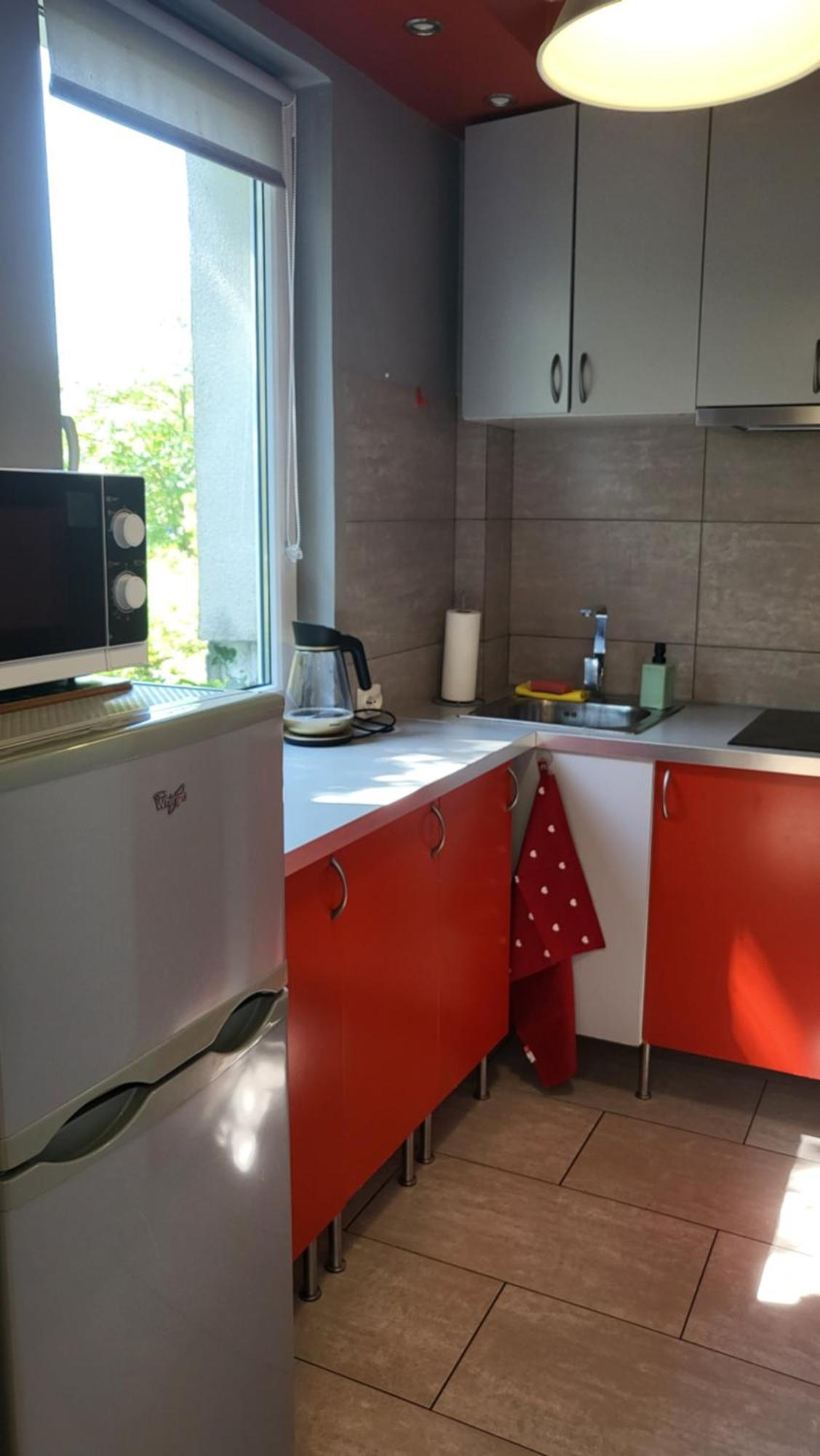 Studiospanie Studio Kapitana Z Balkonem Na Parterze Danzica Esterno foto