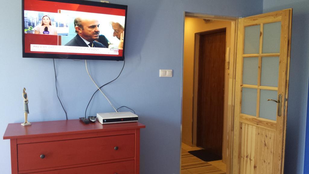 Studiospanie Studio Kapitana Z Balkonem Na Parterze Danzica Esterno foto